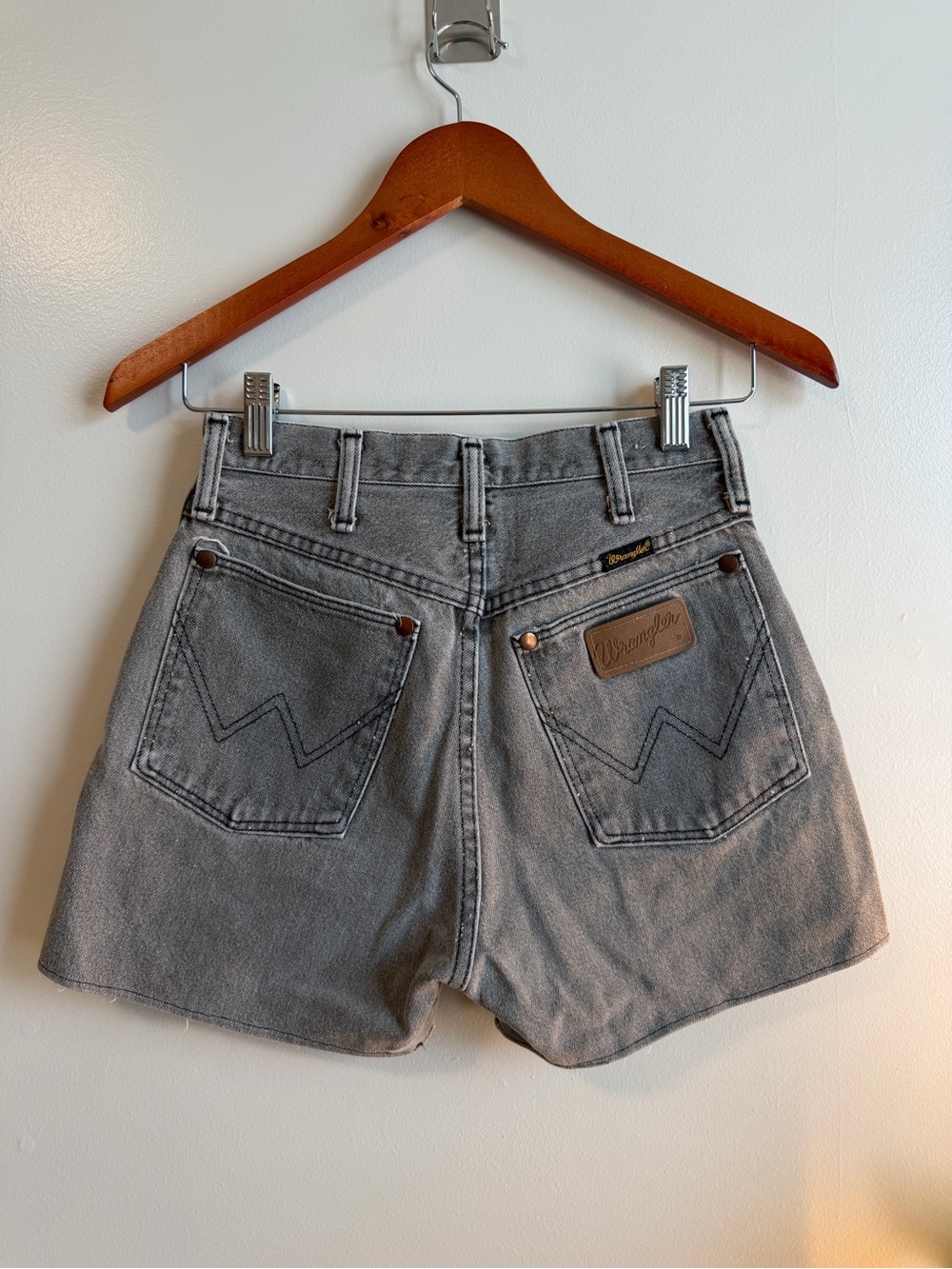 Wrangler vintage custom made Women's Gray Denim Shorts 24
